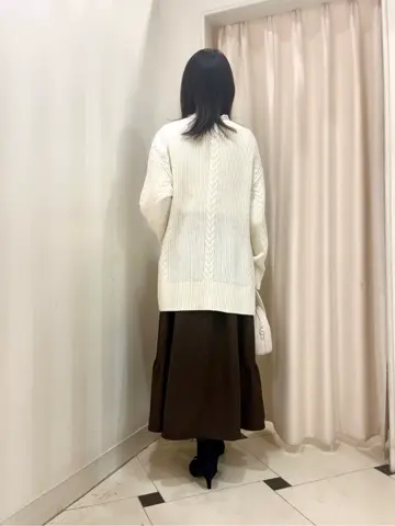 組曲 金井 コーディネート画像