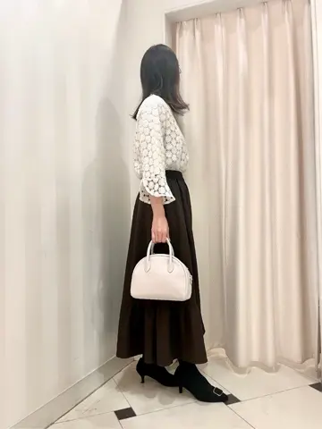 組曲 金井 コーディネート画像