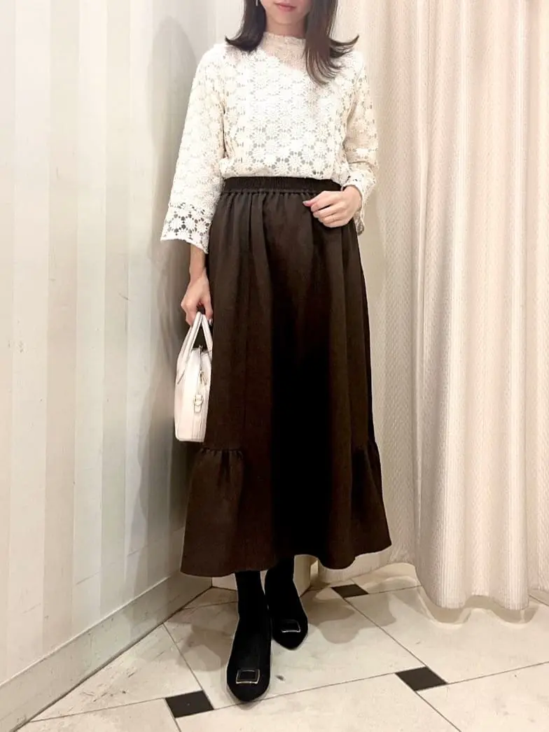 組曲 金井 コーディネート画像