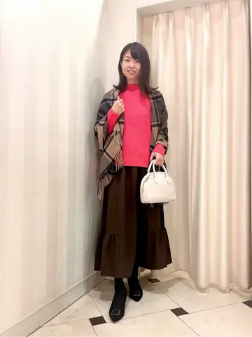 組曲 金井 コーディネート画像