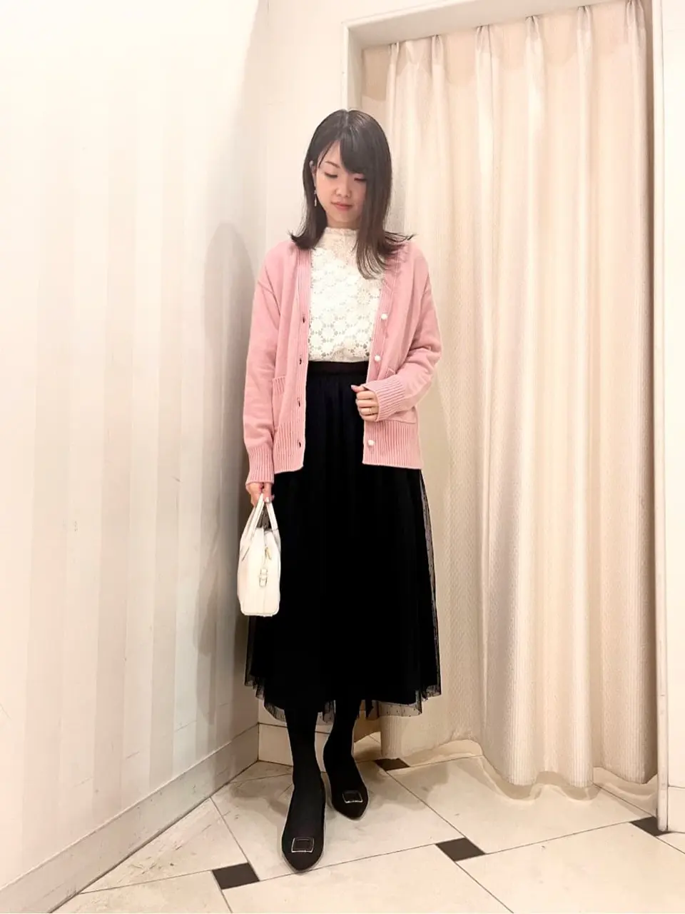 組曲 金井 コーディネート画像