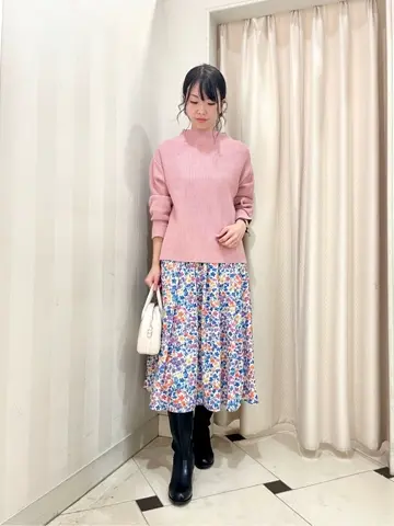 組曲 金井 コーディネート画像