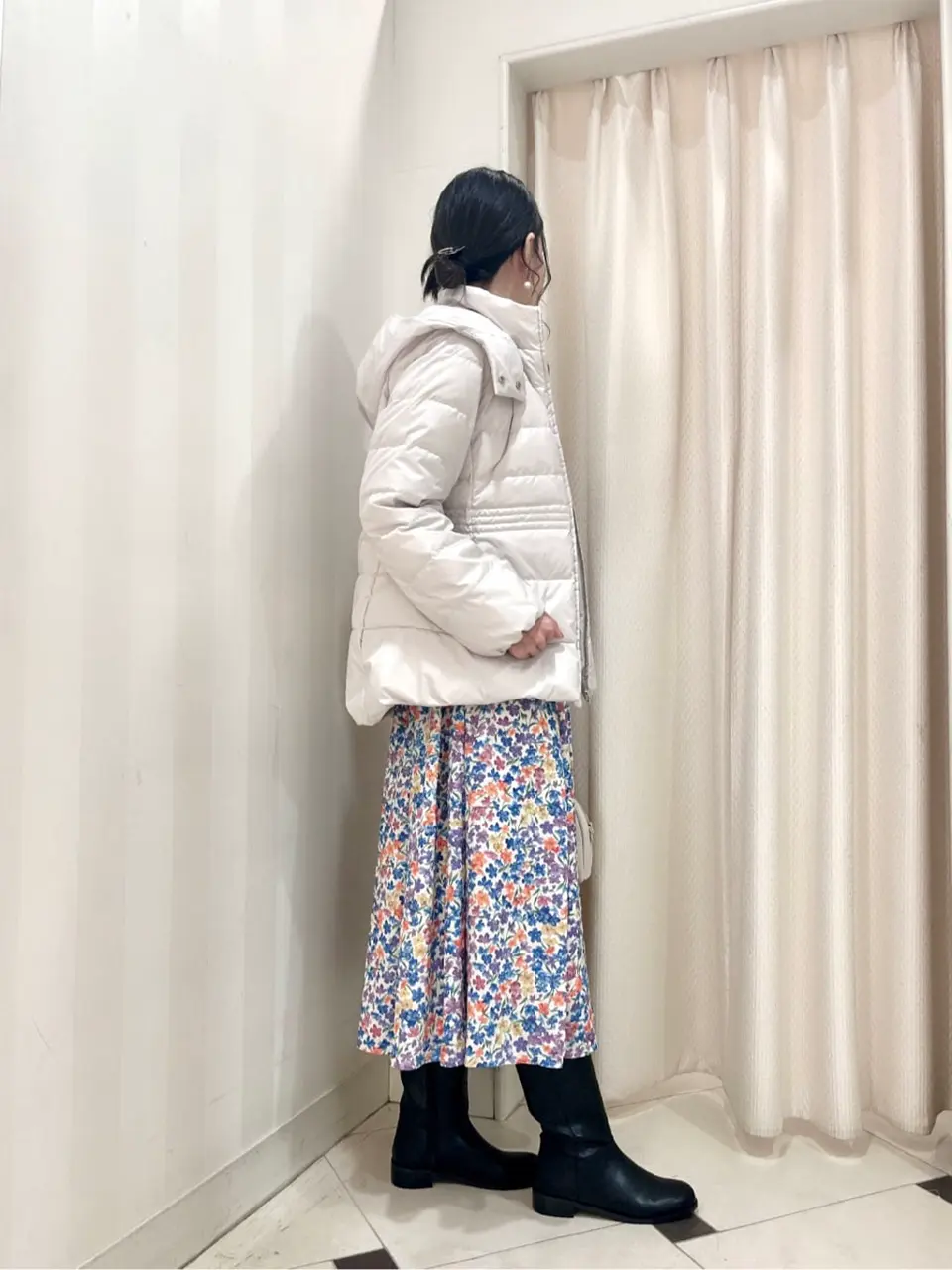 組曲 金井 コーディネート画像