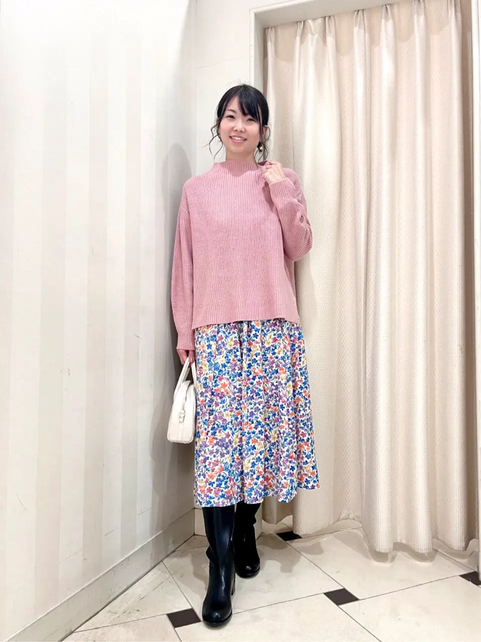 組曲 金井 コーディネート画像