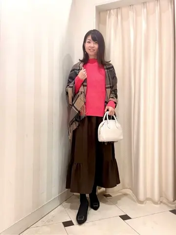 組曲 金井 コーディネート画像