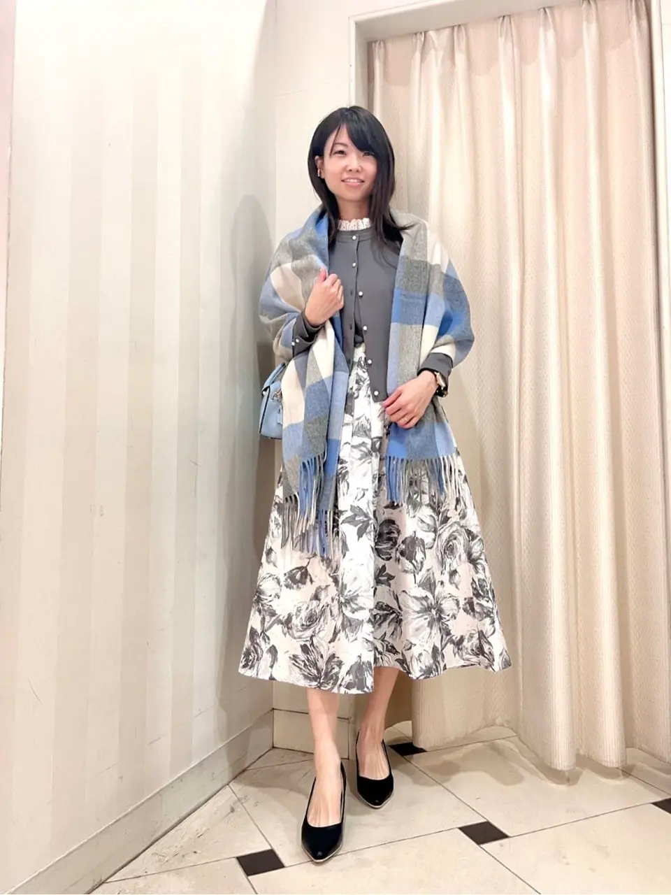 組曲 金井 コーディネート画像