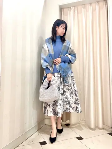 組曲 金井 コーディネート画像