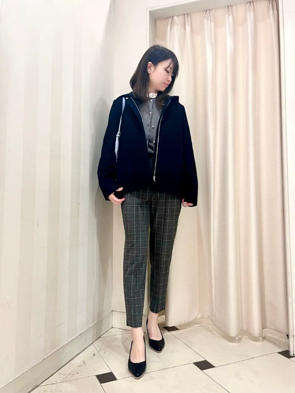 組曲 金井 コーディネート画像