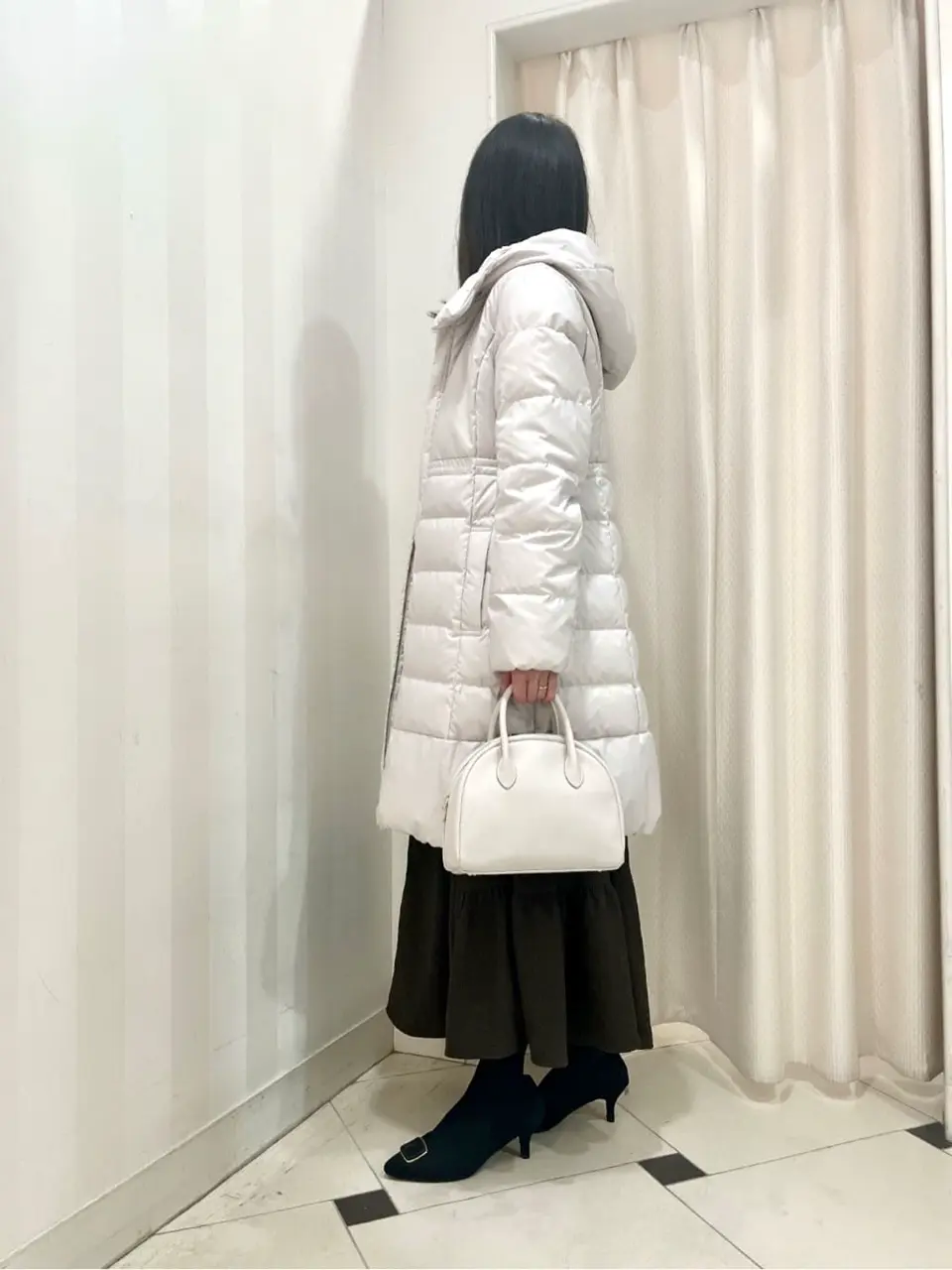 組曲 金井 コーディネート画像