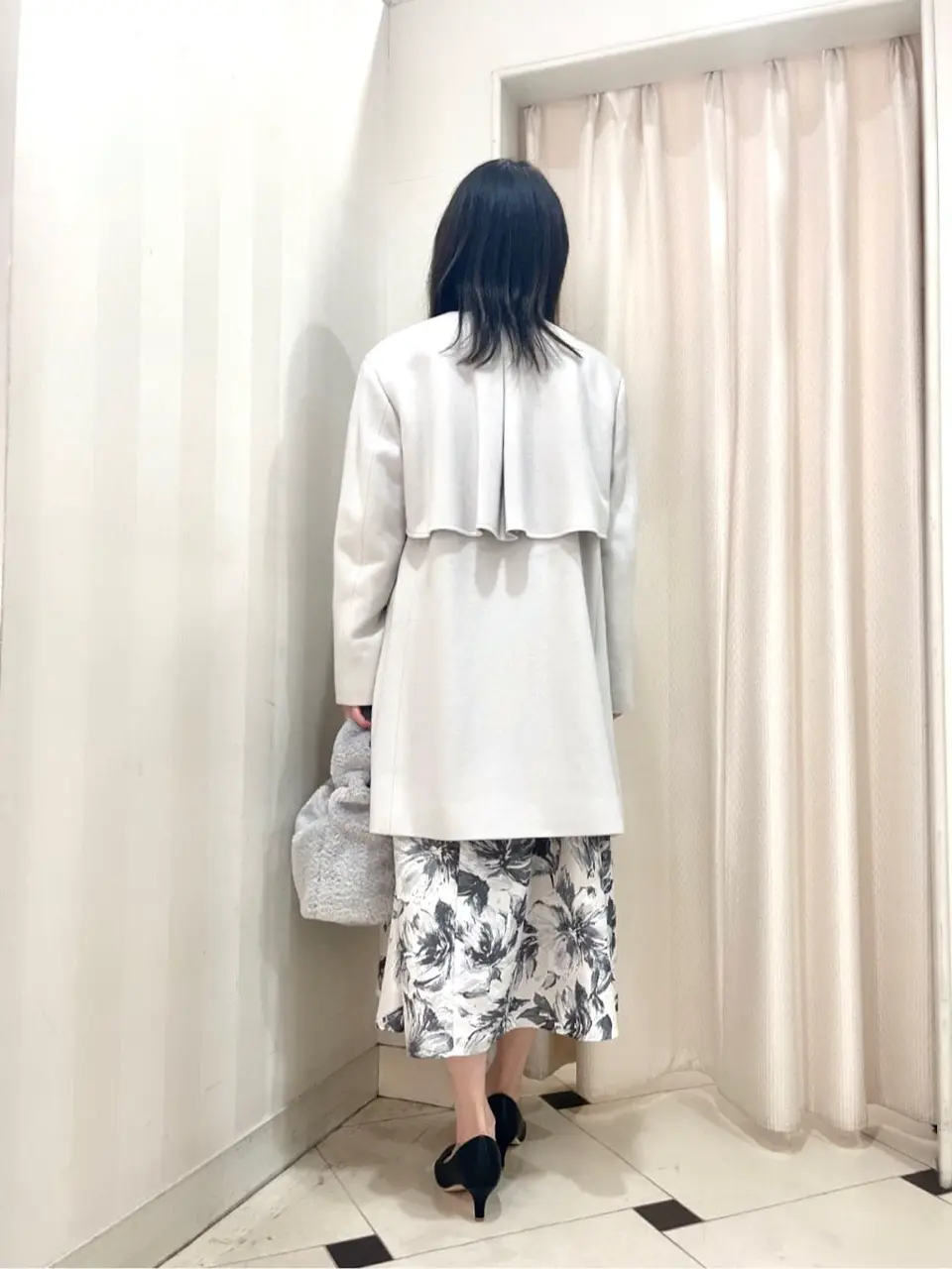 組曲 金井 コーディネート画像