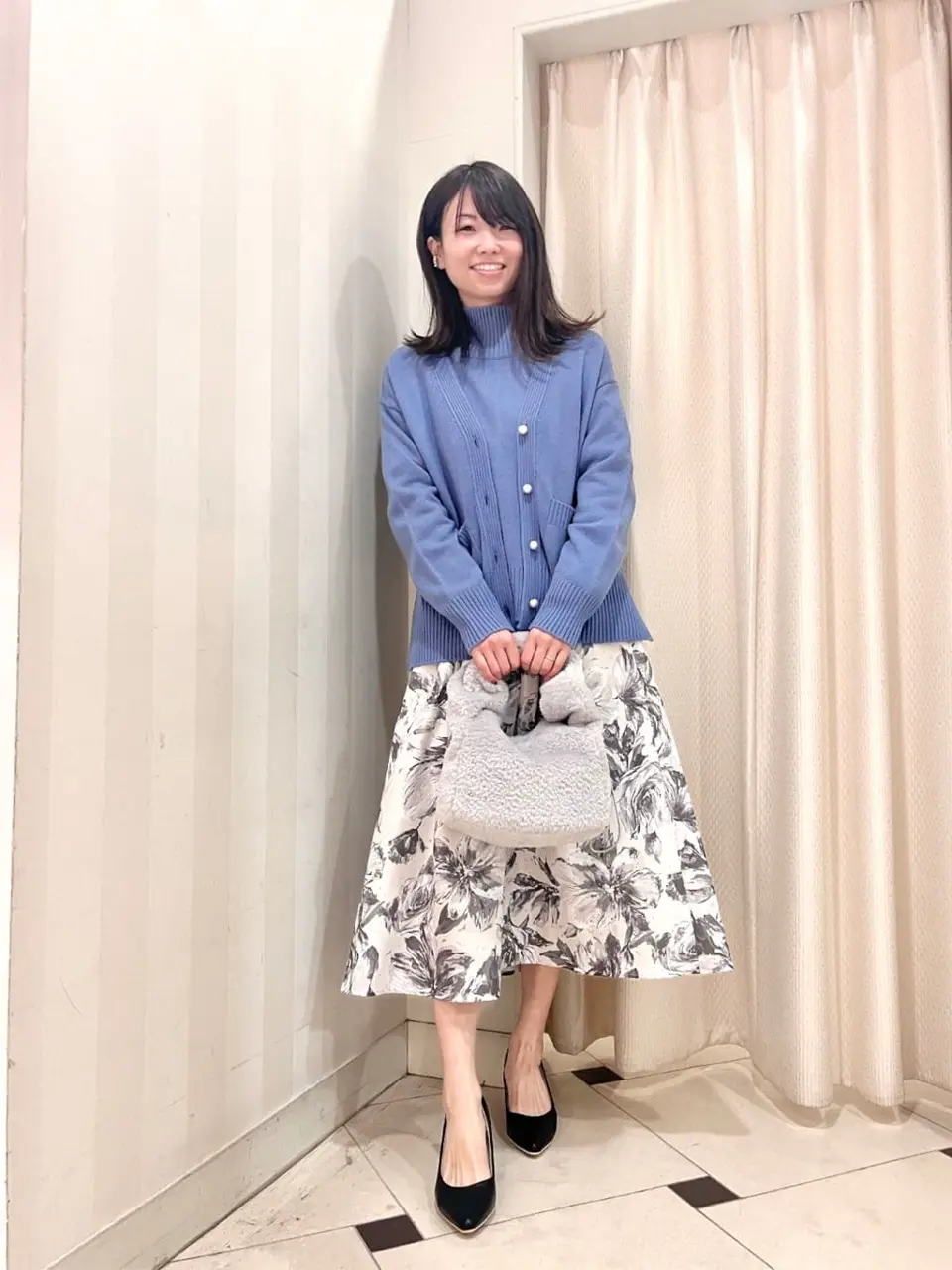 組曲 金井 コーディネート画像