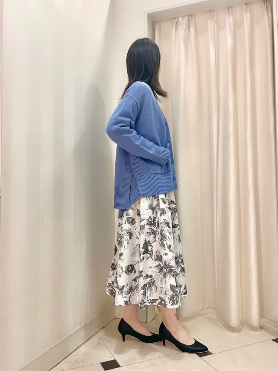 組曲 金井 コーディネート画像