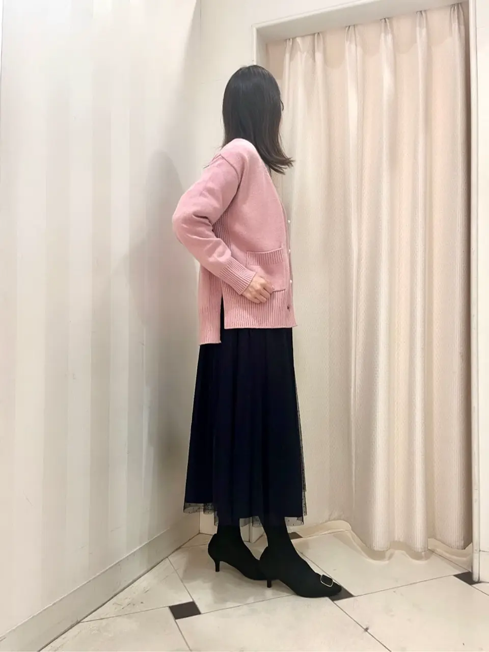 組曲 金井 コーディネート画像