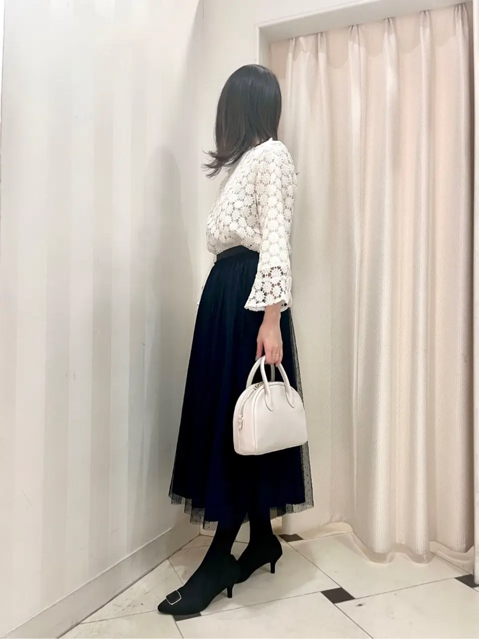 組曲 金井 コーディネート画像