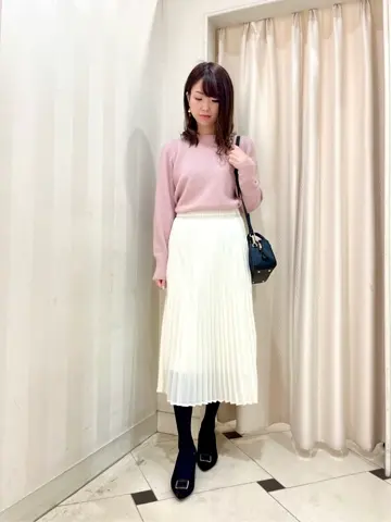 組曲 金井 コーディネート画像