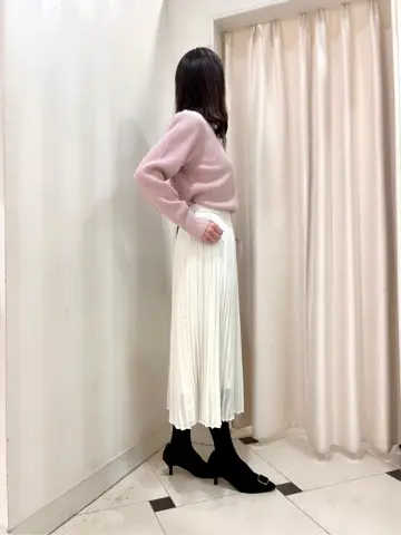 組曲 金井 コーディネート画像