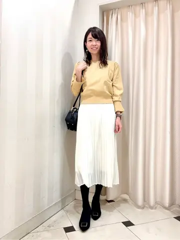 組曲 金井 コーディネート画像