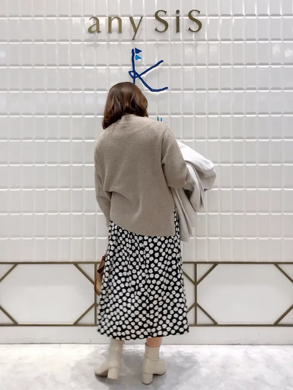 組曲 中山 コーディネート画像