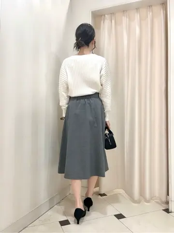 組曲 金井 コーディネート画像