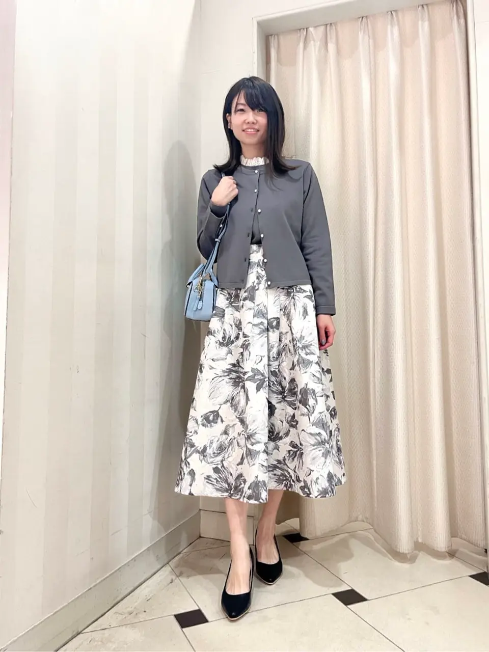 組曲 金井 コーディネート画像