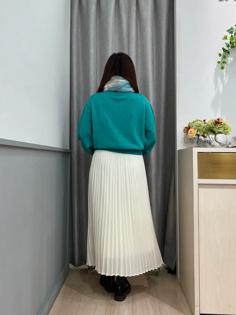 組曲 スタッフ コーディネート画像