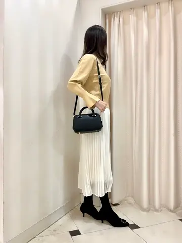 組曲 金井 コーディネート画像