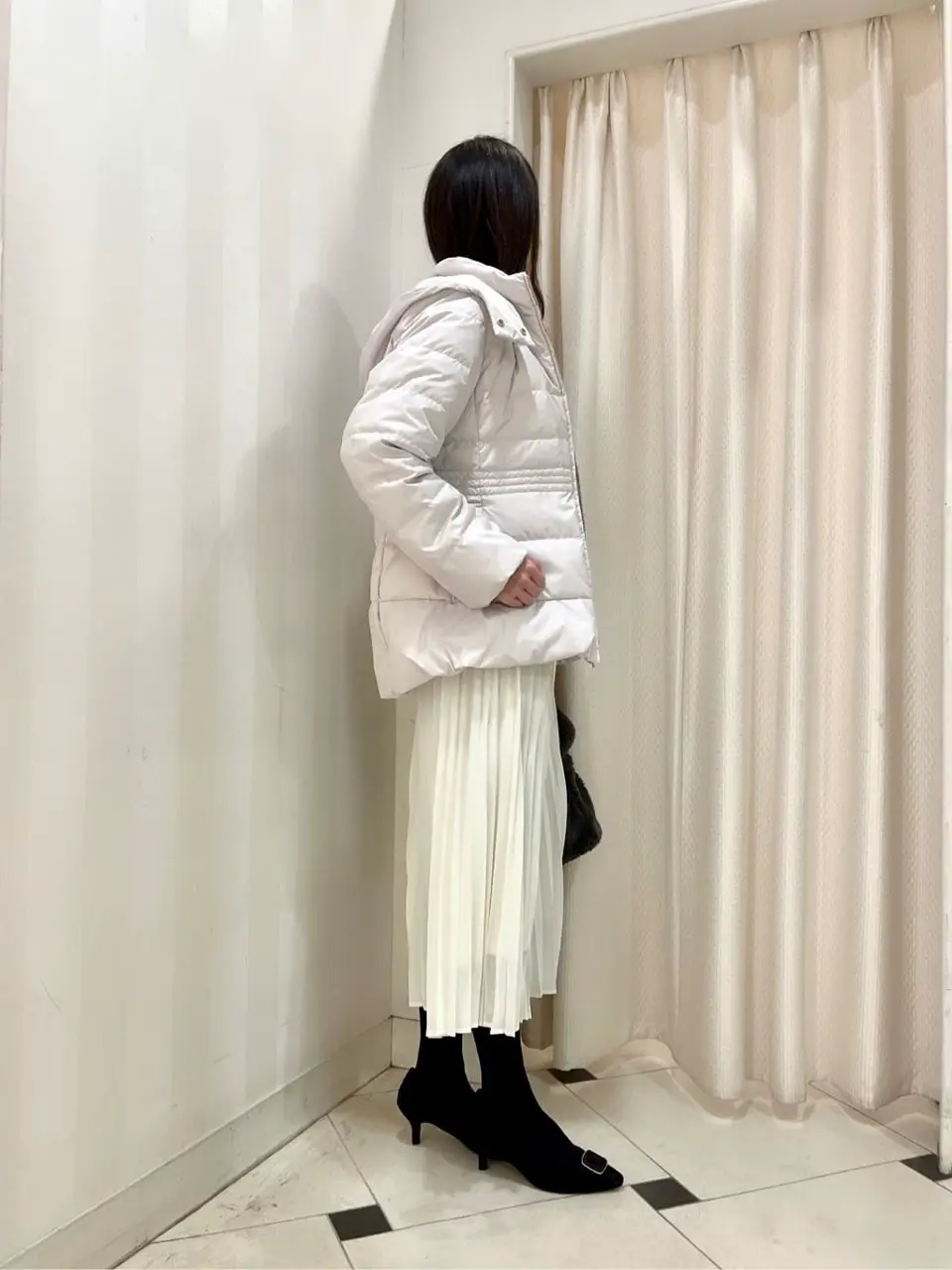 組曲 金井 コーディネート画像