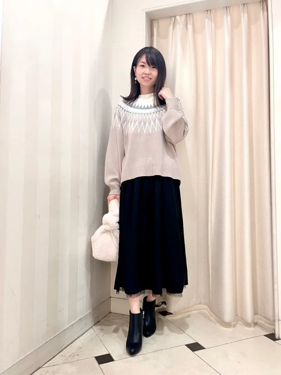 組曲 金井 コーディネート画像