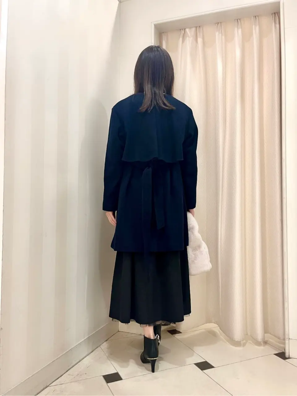 組曲 金井 コーディネート画像