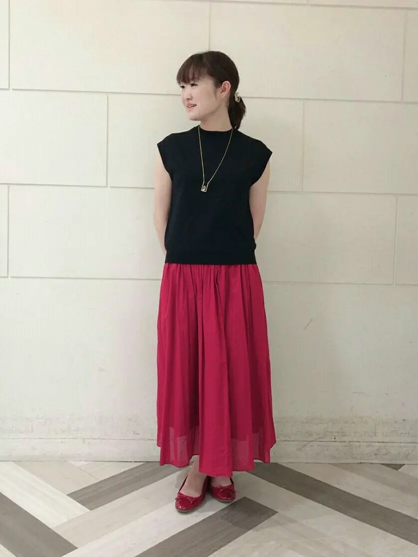 組曲 スタッフ コーディネート画像