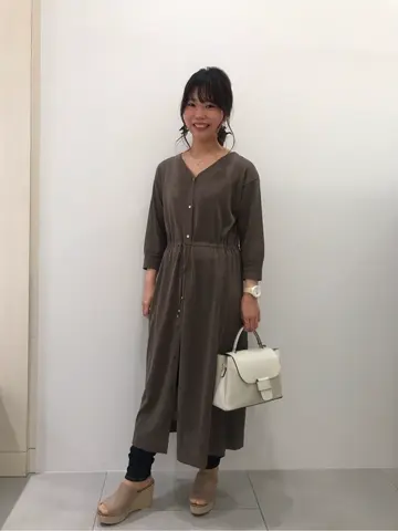 組曲 小林 コーディネート画像