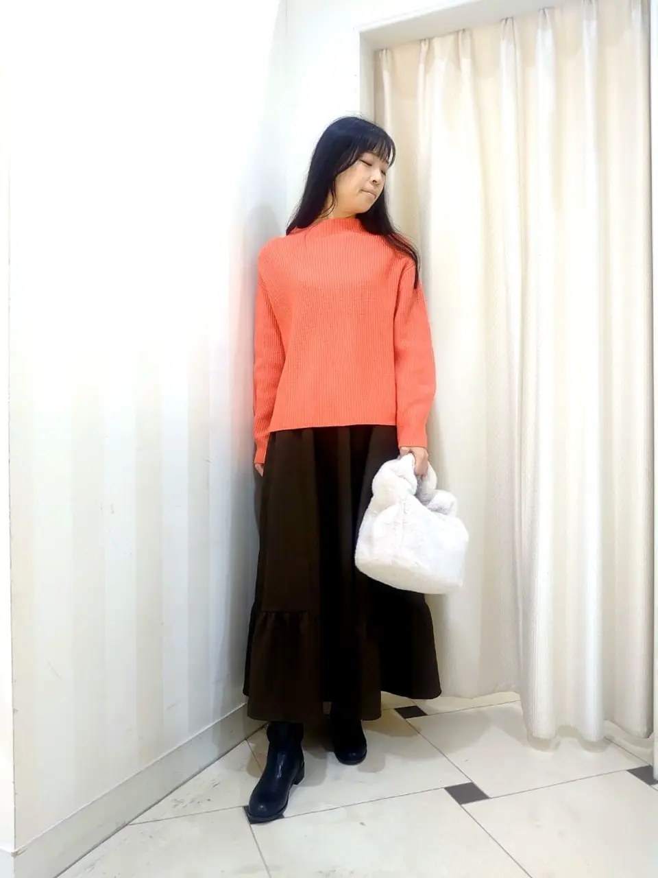 組曲 スタッフ コーディネート画像