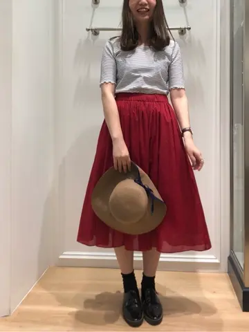 組曲 スタッフ コーディネート画像