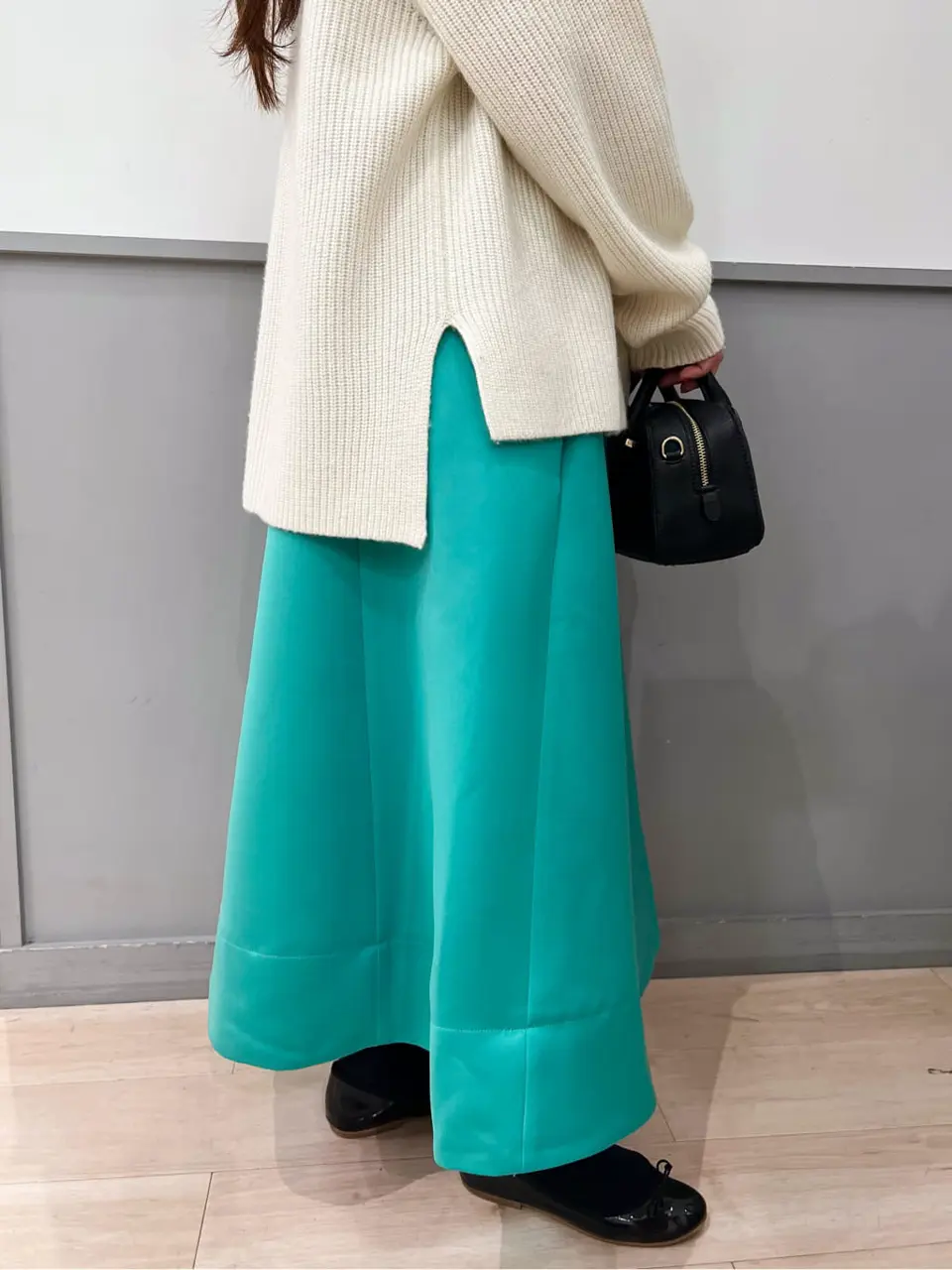 組曲 スタッフ コーディネート画像