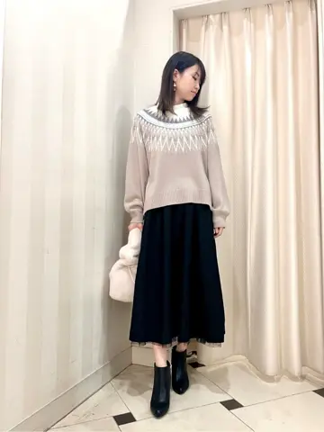 組曲 金井 コーディネート画像