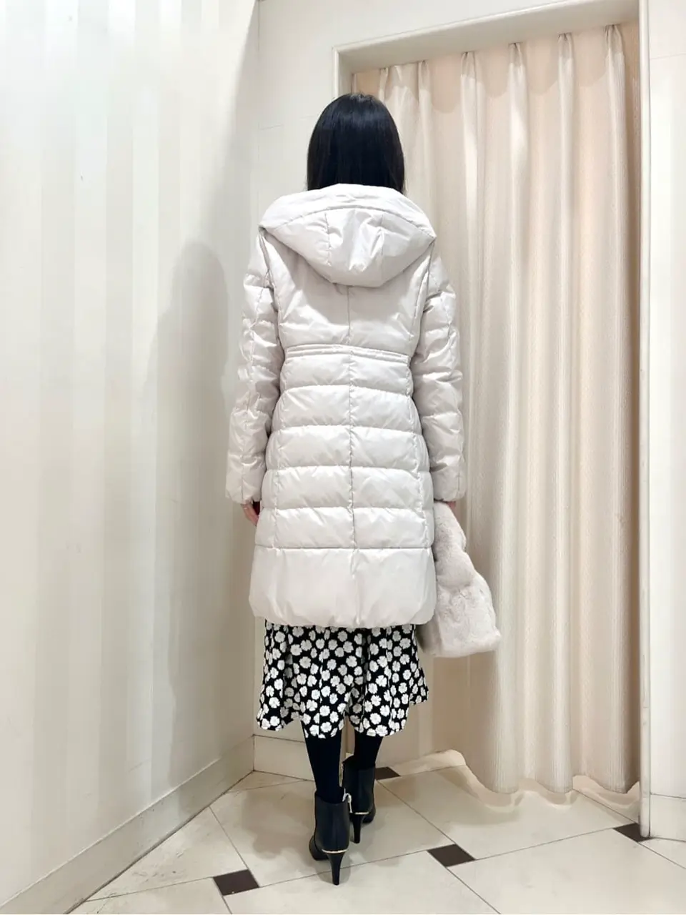 組曲 金井 コーディネート画像