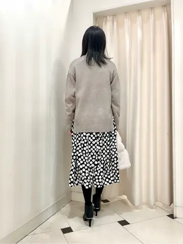 組曲 金井 コーディネート画像