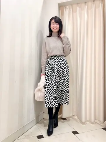 組曲 金井 コーディネート画像