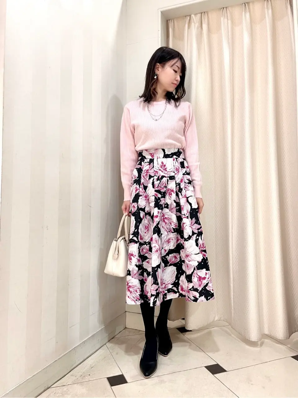  金井 コーディネート画像