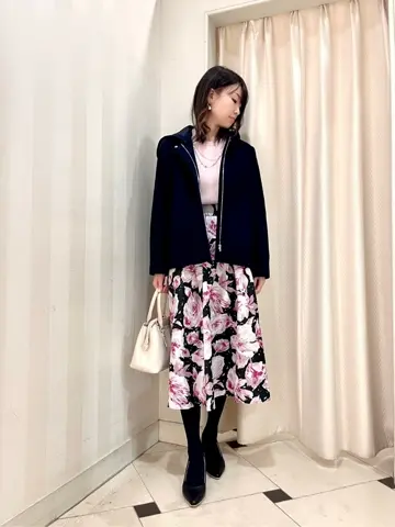 組曲 金井 コーディネート画像