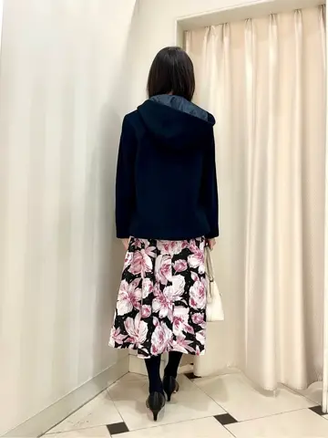 組曲 金井 コーディネート画像