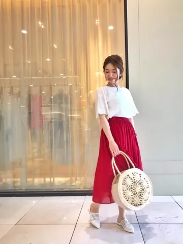 組曲 坂本 コーディネート画像