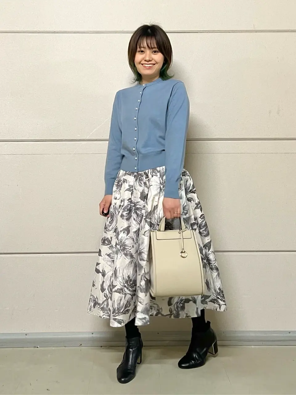 組曲 浅倉 コーディネート画像