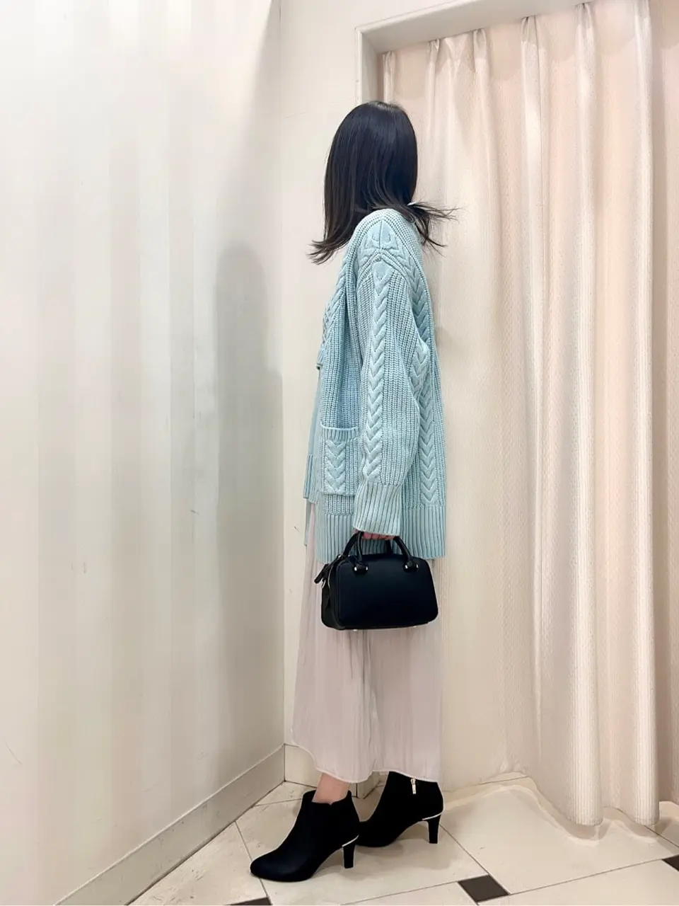 組曲 金井 コーディネート画像