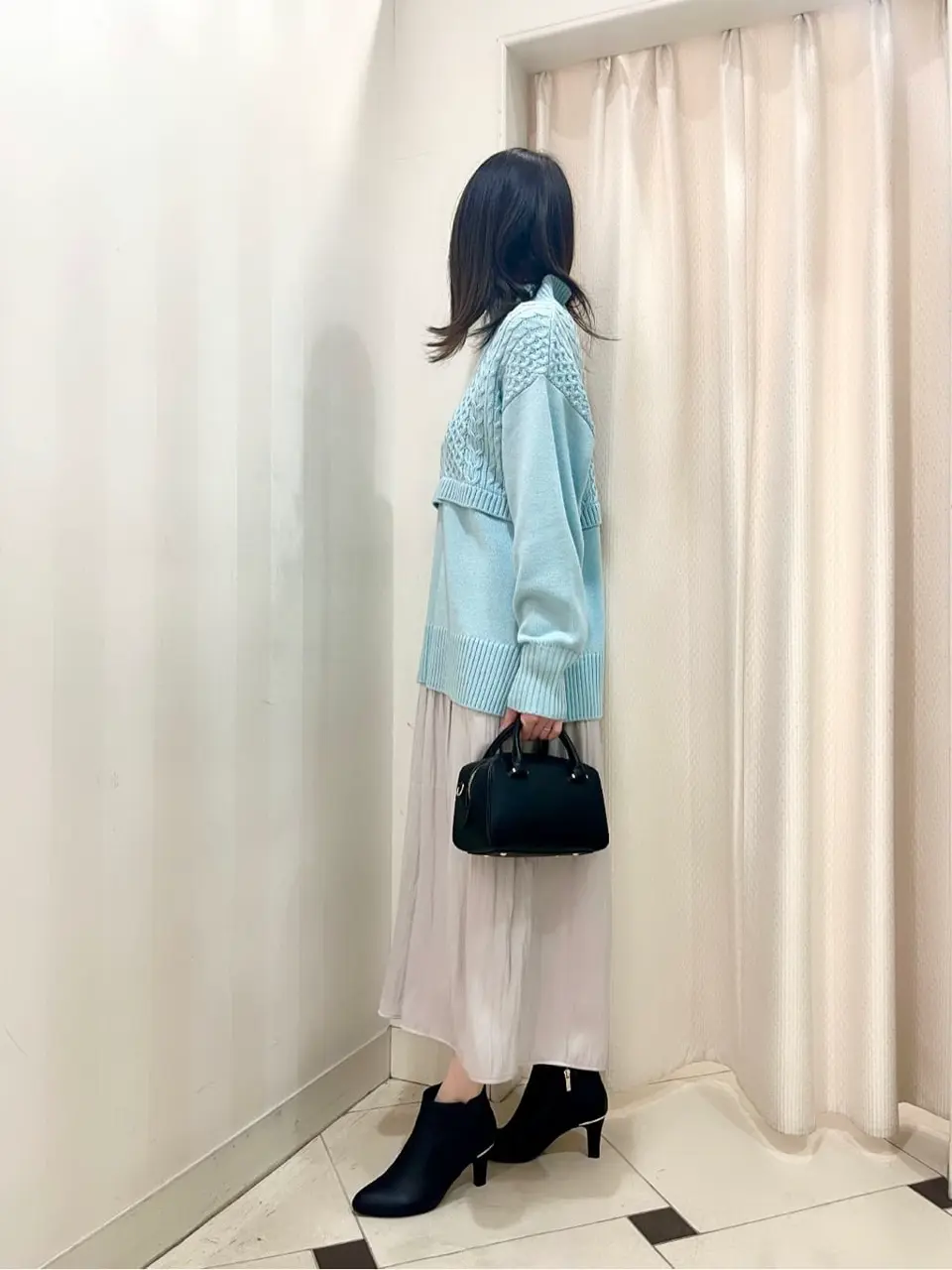 組曲 金井 コーディネート画像