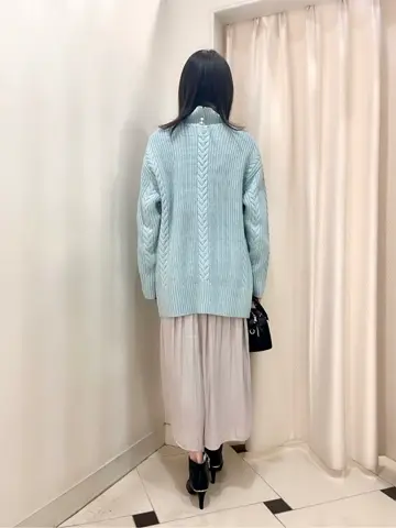 組曲 金井 コーディネート画像