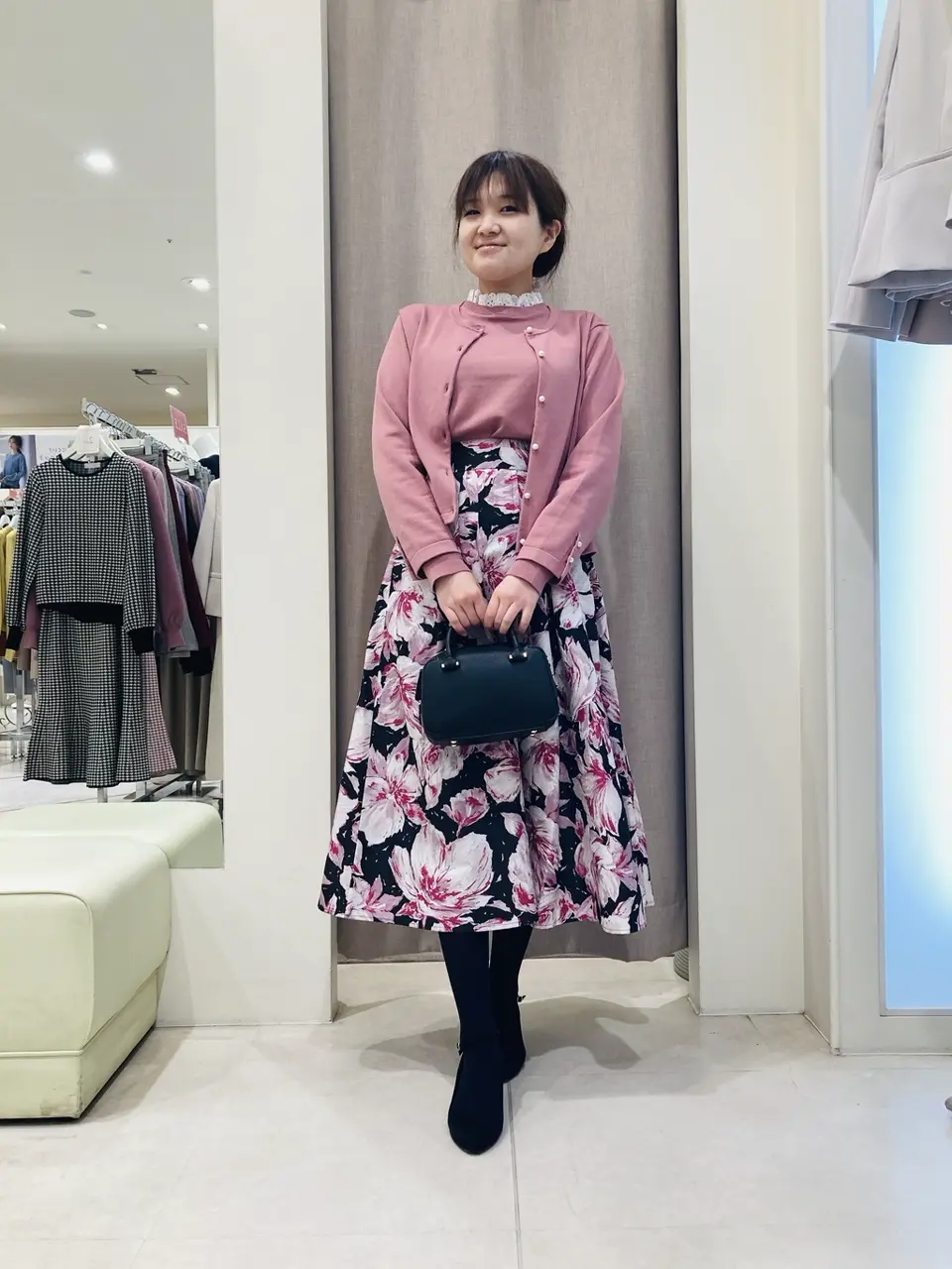  川根　彩 コーディネート画像