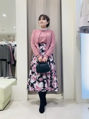 組曲 川根　彩 コーディネート画像