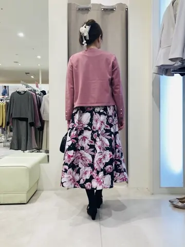 組曲 川根　彩 コーディネート画像