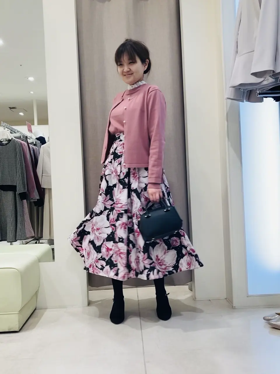 組曲 川根　彩 コーディネート画像